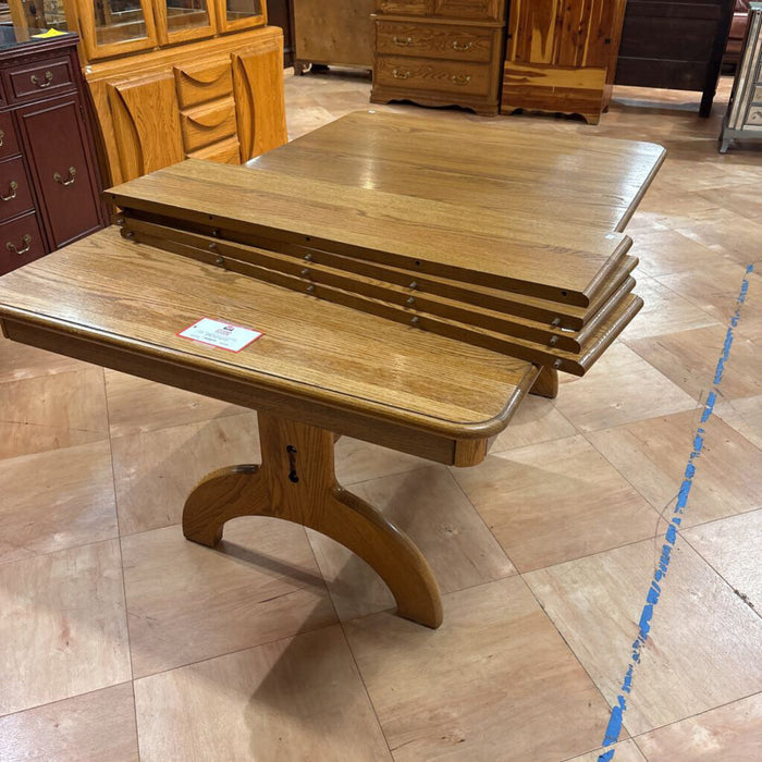 Richardson Brothers Oak Table+ 4Lfs (BTK)