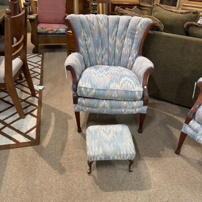 Wood Trim Fabric Patterned Ch+Ottoman (IA)