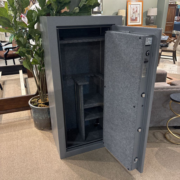Winchester Safes - Grey Metal Safe (CTH)