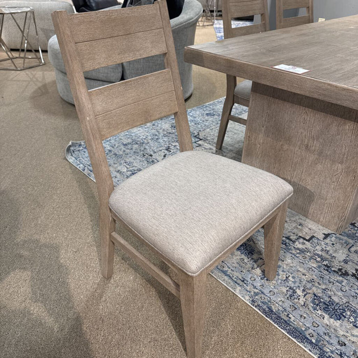 Dining Table + 6 Chairs (BBMK)