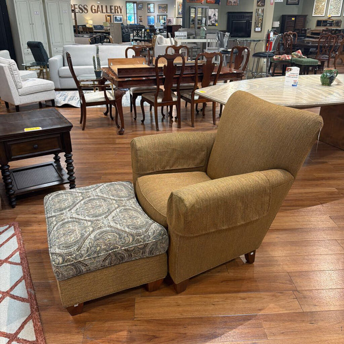Tan Fabric CH w/ Paisley 2-tone Ottoman (BTK)