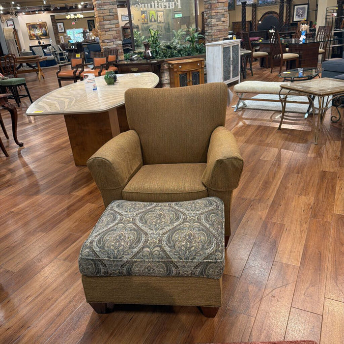 Tan Fabric CH w/ Paisley 2-tone Ottoman (BTK)