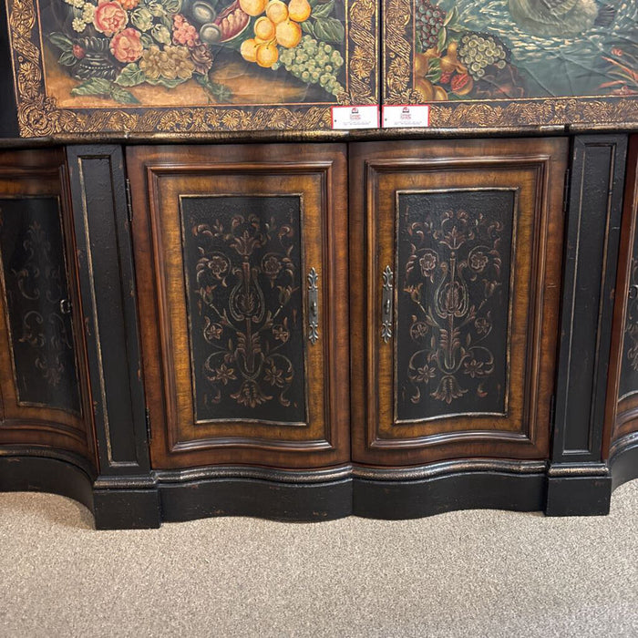 DW Ornate 4-Door Buffet (SAK)