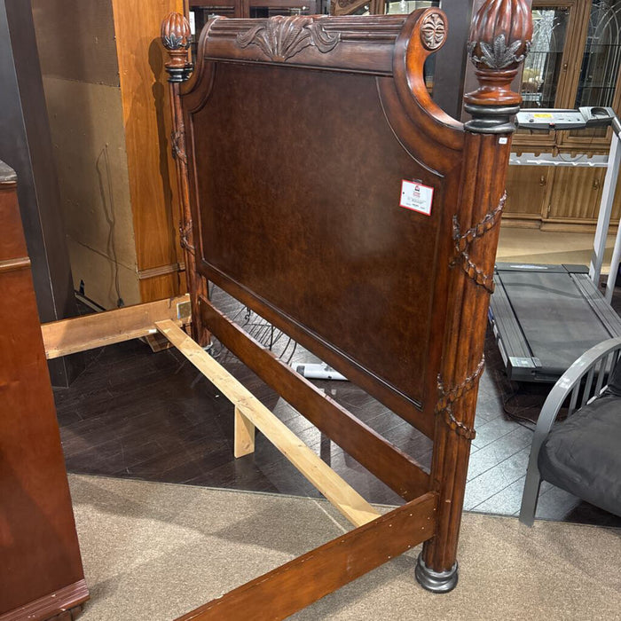 Tommy Bahama DW King Bedframe(ISK)