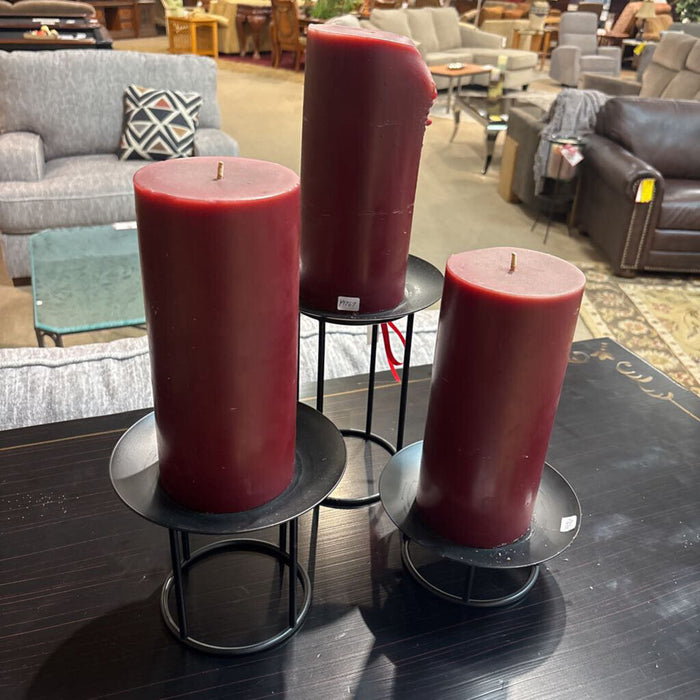 S/3 Red Candles W/Black Stand (BT)