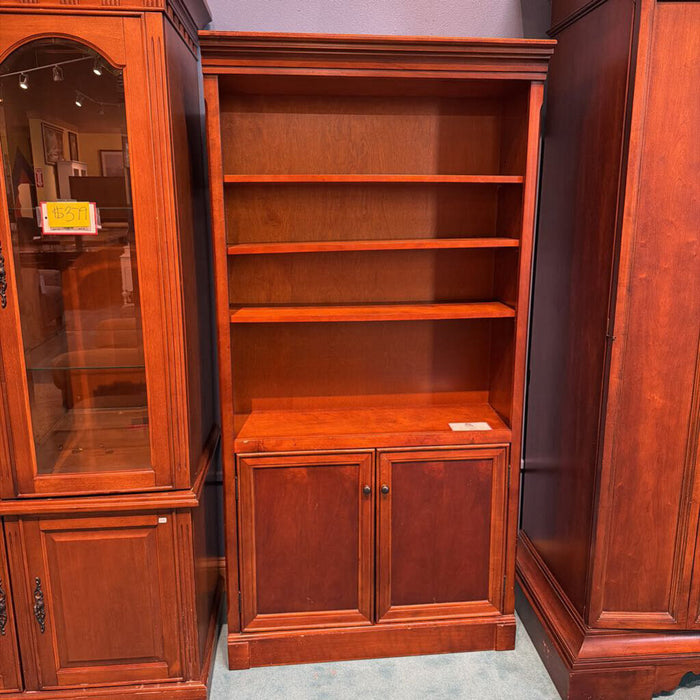 2-Door DW Bookcase(BAH)