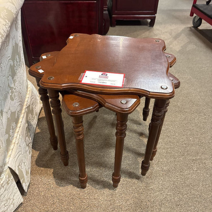 S/3 Nesting End Tables (LS)
