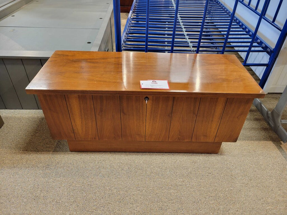 DW Chest w/ Shelf(BHA)