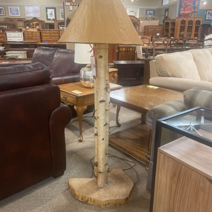 Birch Live-Edge Floor Lamp(BAH)