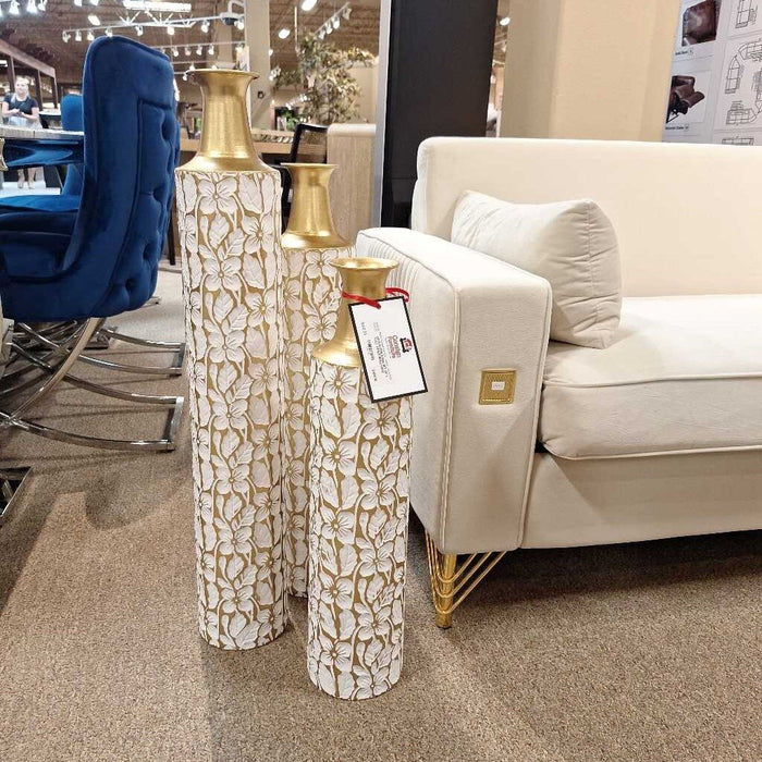 SET OF 3 GOLD VASES (BKL)