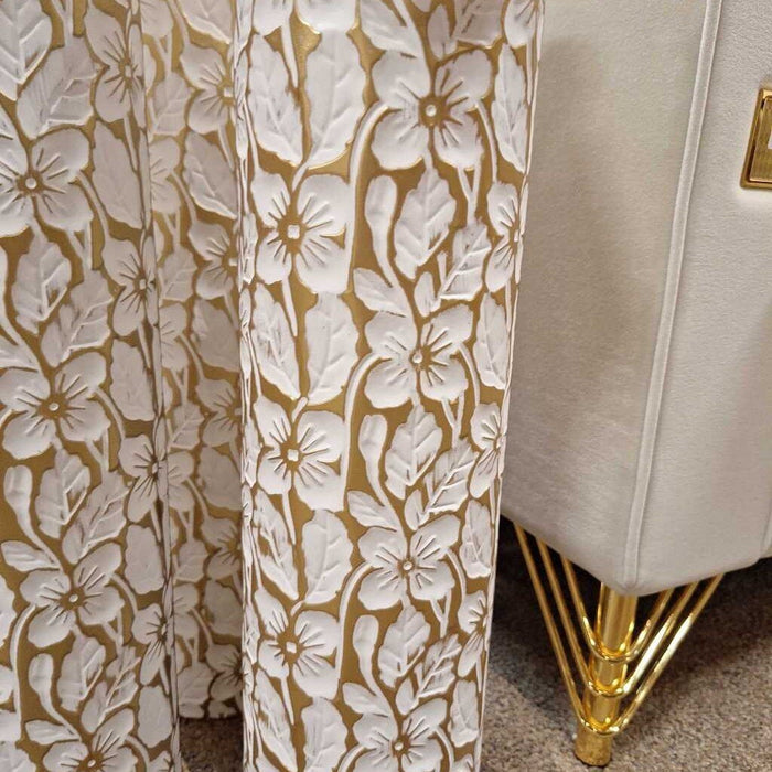 SET OF 3 GOLD VASES (BKL)