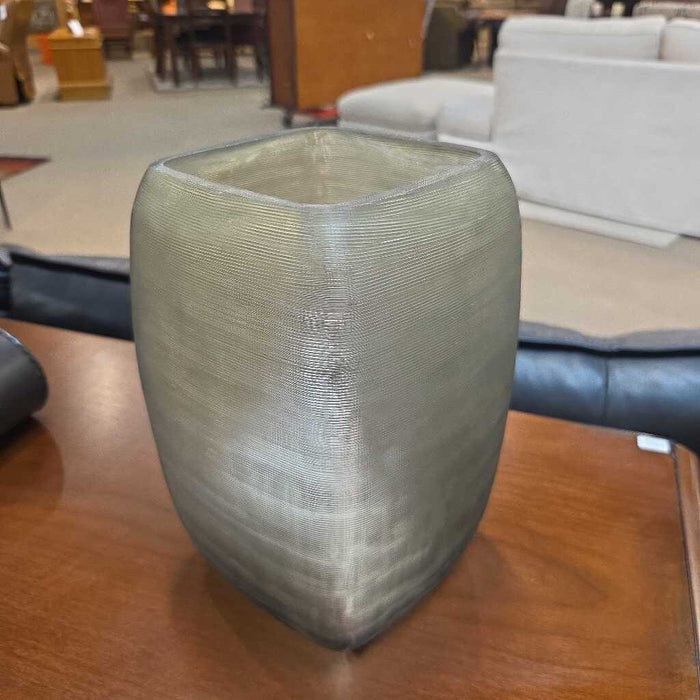 Ethan Allen - Med Paza Gray Vase (KL)