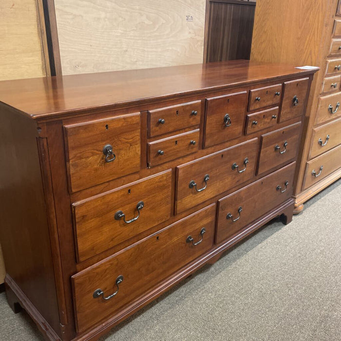 DW Multi-Drawer Dresser w/ Mirror(CHK)