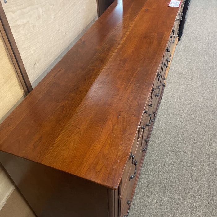 DW Multi-Drawer Dresser w/ Mirror(CHK)