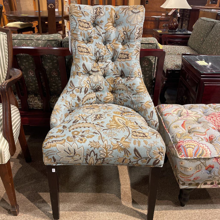Blue Floral Armless Chair(LS)