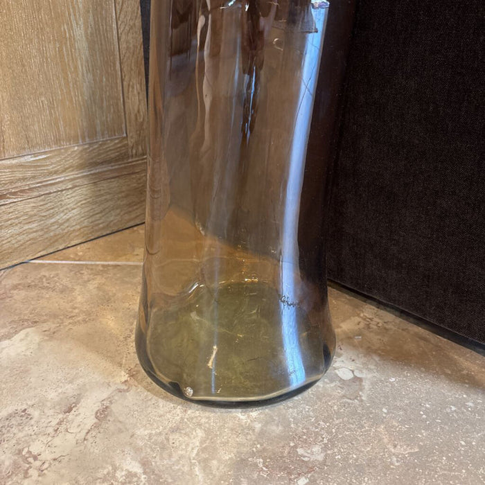 Large Brown Vase(AT)
