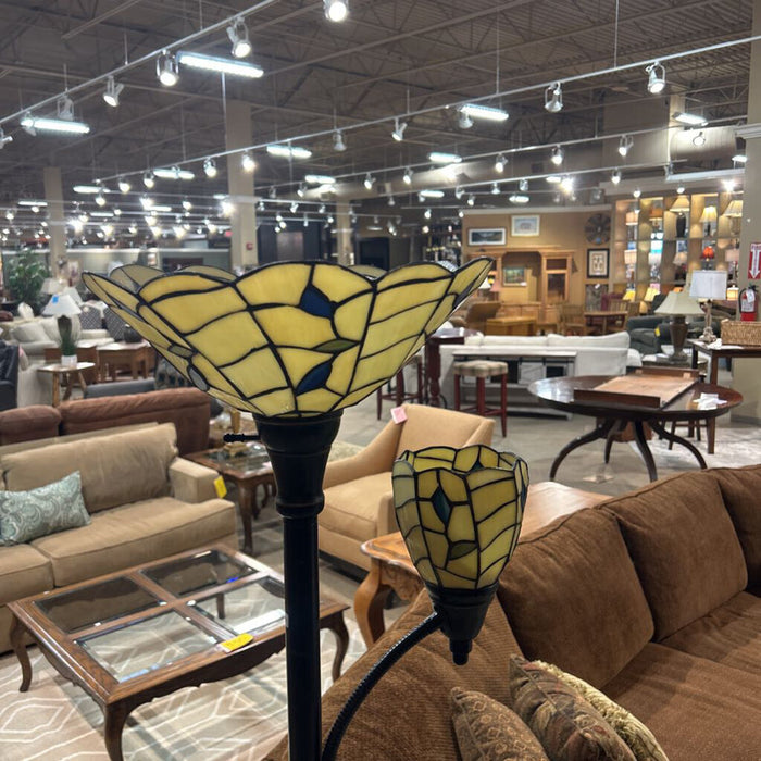 Two-Bulb Tiffany Style Table Lamp(TI)