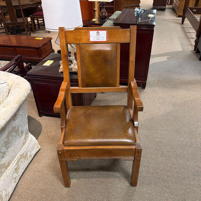 Wooden/Leather Captain Chair (KL)