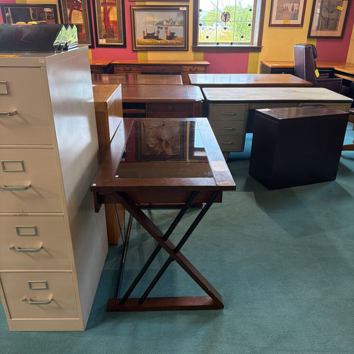 DW Glasstop Desk (BLA)