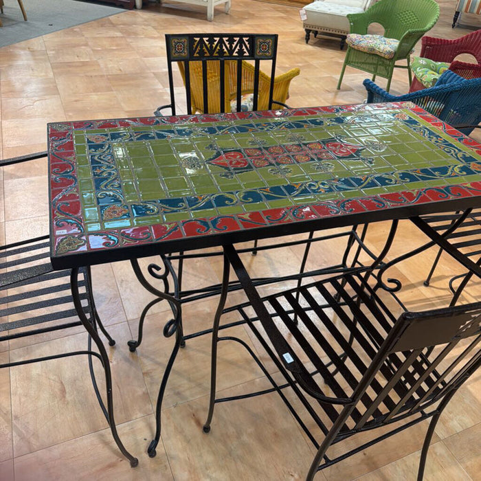 Tall Multi-Color Table w/ 4 Barstools(BAH)