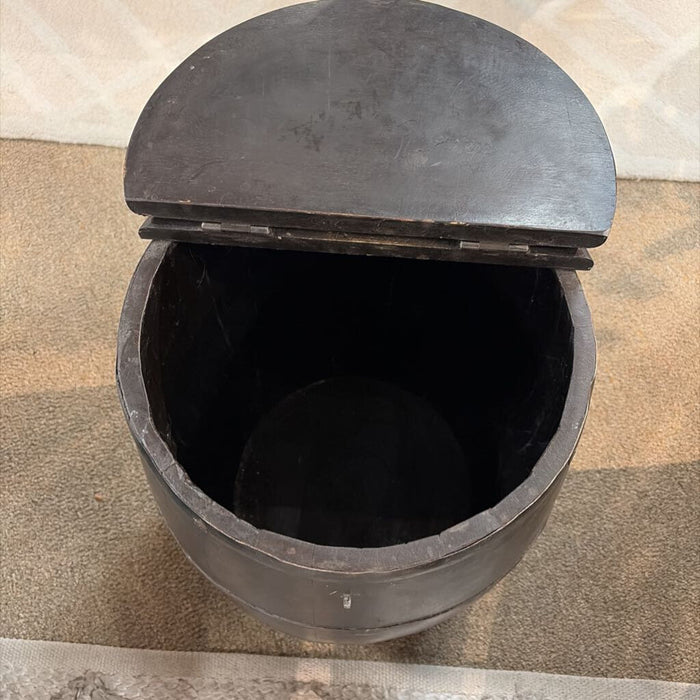 Round DW Barrel End Table(AT)