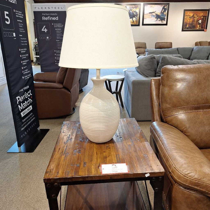 Bulbous Tan Lamp(AT)