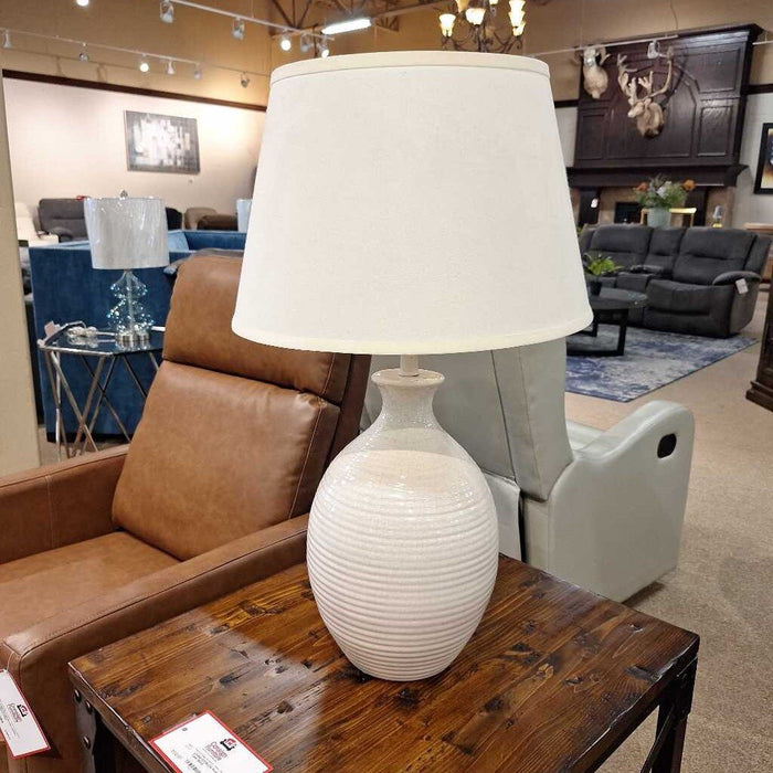 Bulbous Tan Lamp(AT)