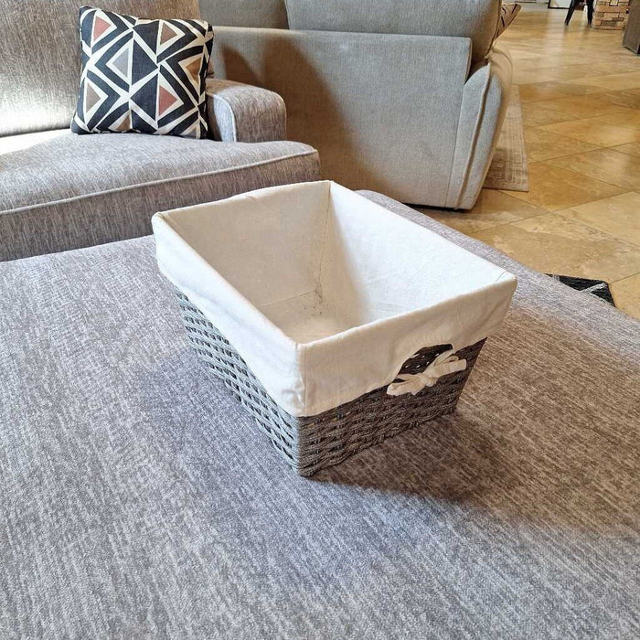 Grey/Tan Wicker Baskets(LH)