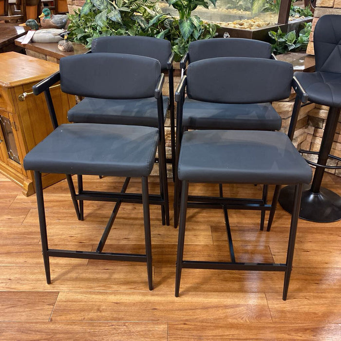 Set / 4 Black Stools (BHH)