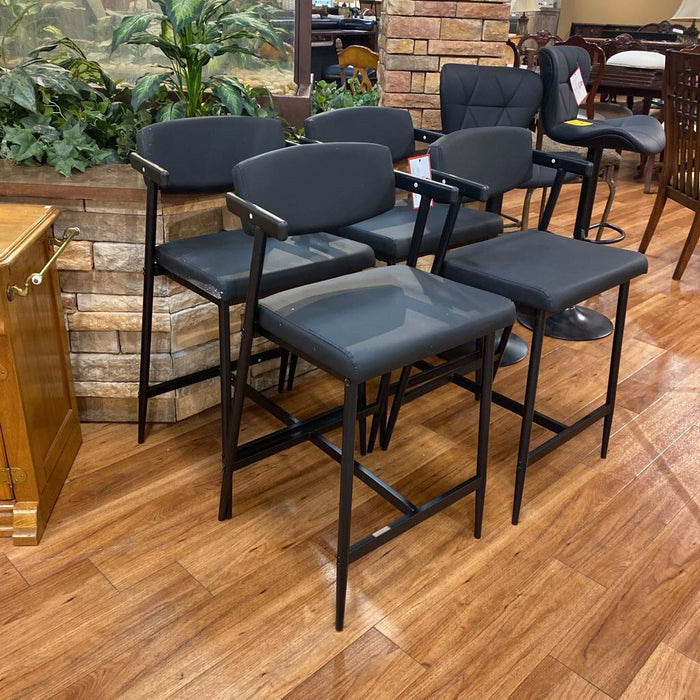 Set / 4 Black Stools (BHH)