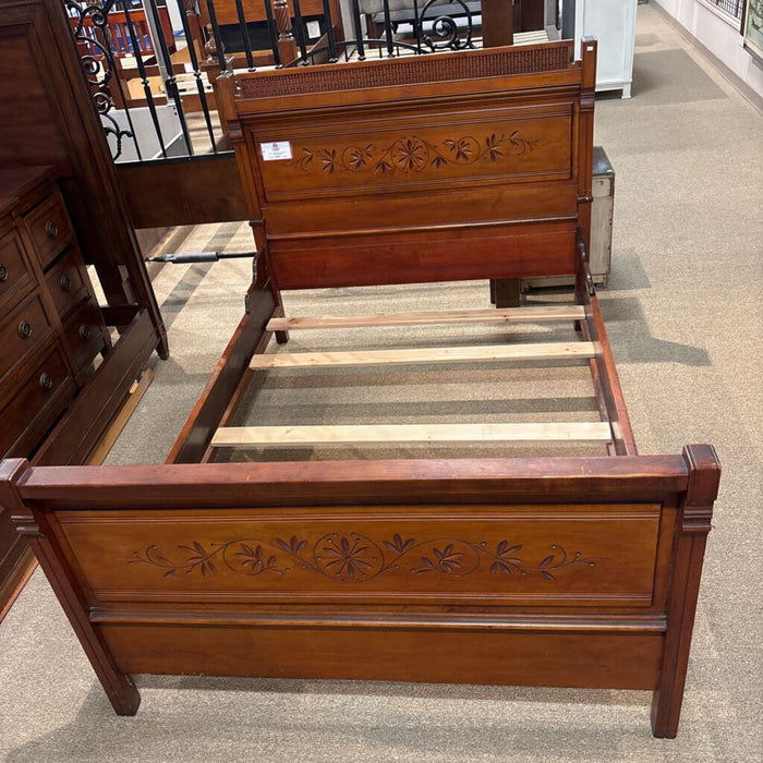 Antique Cherry Wood Full Bed (BAH)