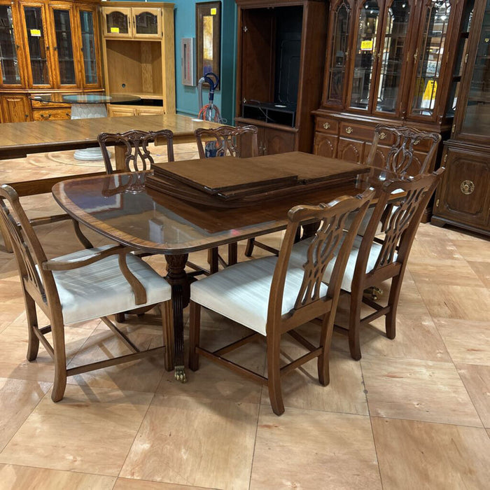Drexel DW DR Table w/ 8CH/3LF(KLH)