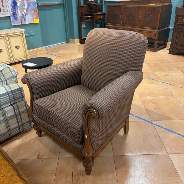 Thomasville Striped Accent Chair(LSH)