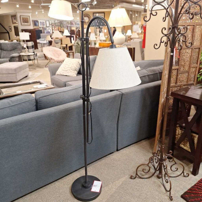 Multi-Pole Floor Lamp(TI)