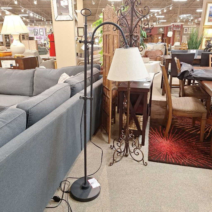 Multi-Pole Floor Lamp(TI)