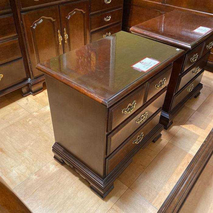 3-Drawer DW Thomasville NS(TI)