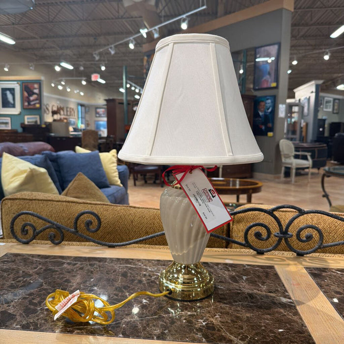 White/Gold Small Table Lamp(LH)