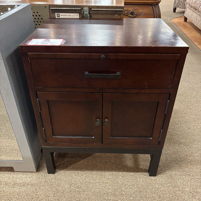 Brown 2-Dooor 1-Drawer Nightstand (BA)