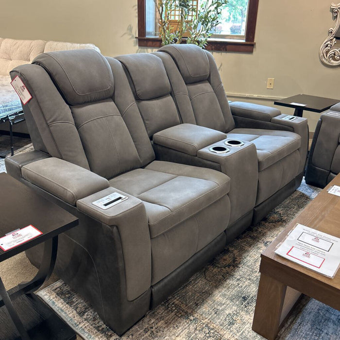 Durapella Powered Reclining Loveseat(BBBH)