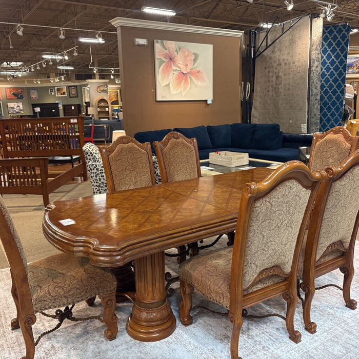 Aico DR Table w/ 6CH's + 3LF's(BMHH)