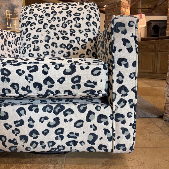 Swivel Fabric Leopard Print Chair (AMK)