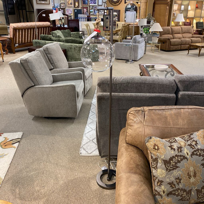 Brooks Floor Lamp (AHH)