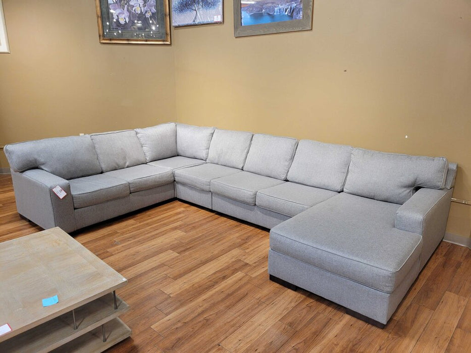 Grey 5 Piece Sectional (TBH)