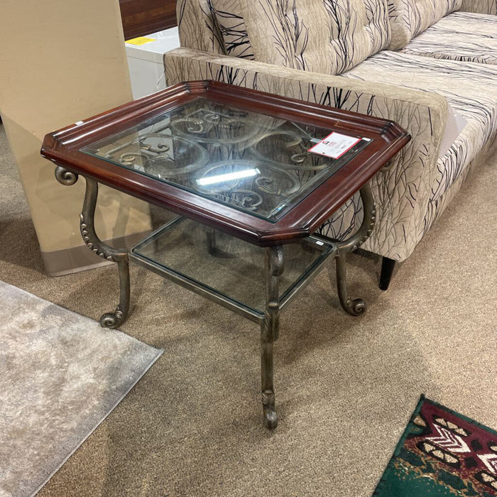 Matching 2-Tier End Table(SK)