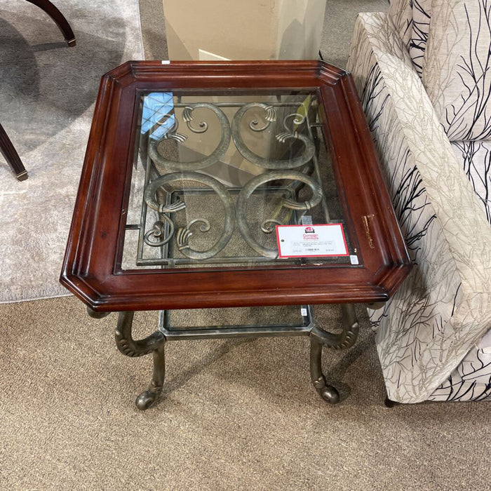 Matching 2-Tier End Table(SK)