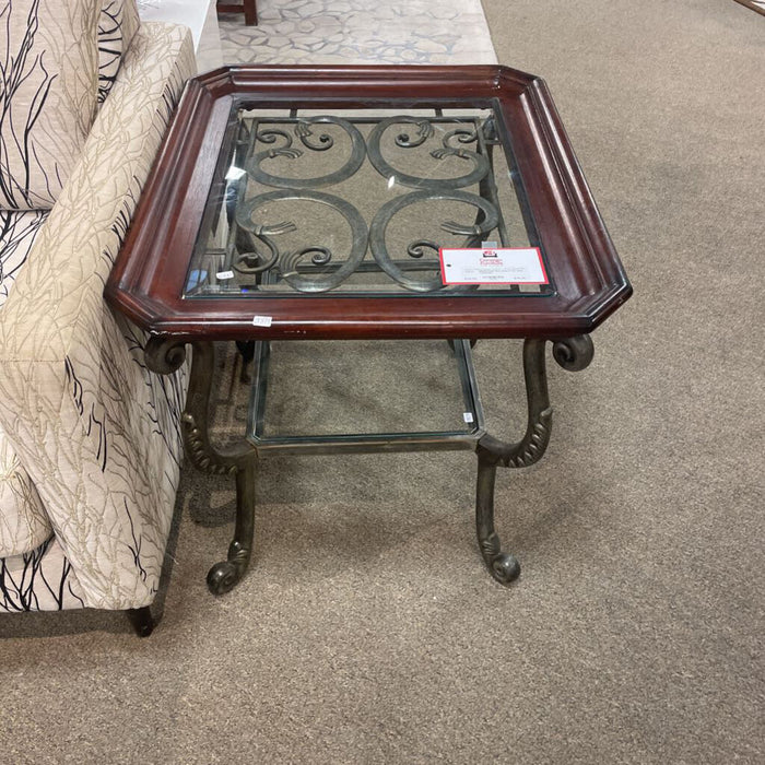 Matching 2-Tier End Table(SK)