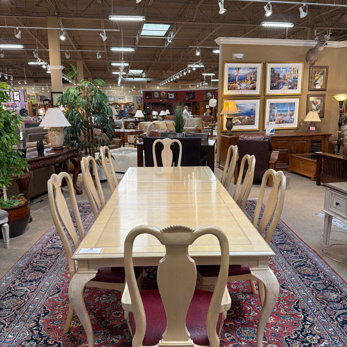 Bernhardt DR Table w/ 2LF+8CH(BCMH)