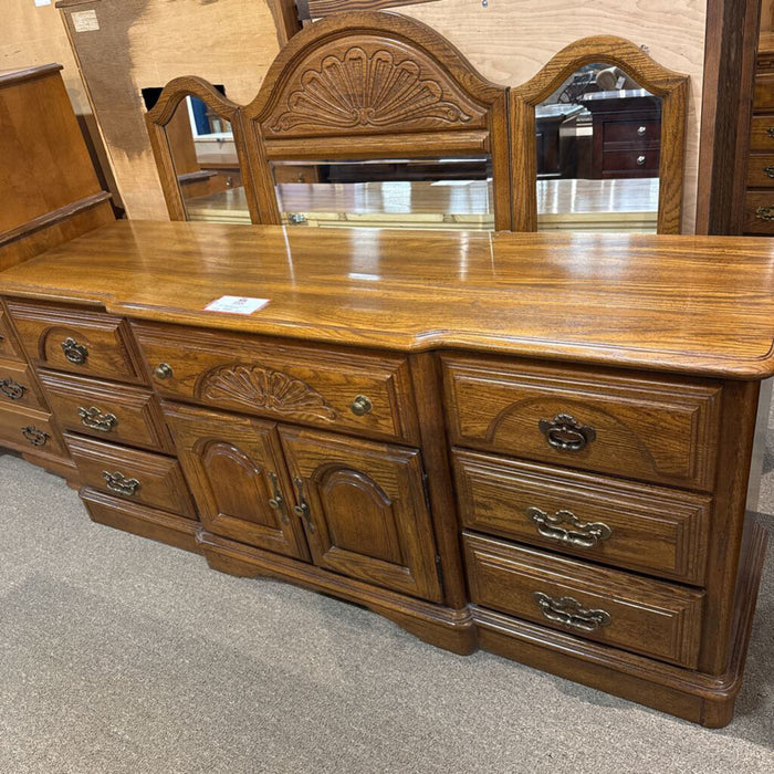 Oak Long Dresser/Mirror(ATH)