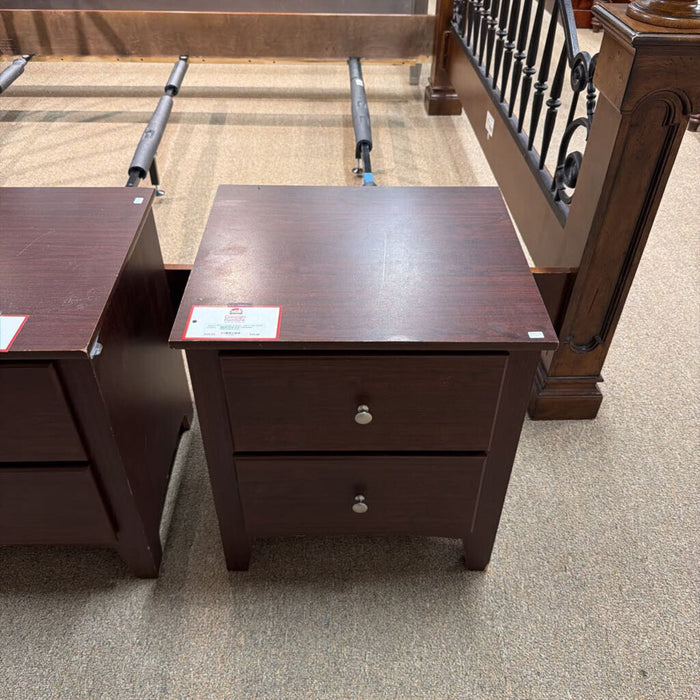 DW 2 Drawer Nightstand (LS)