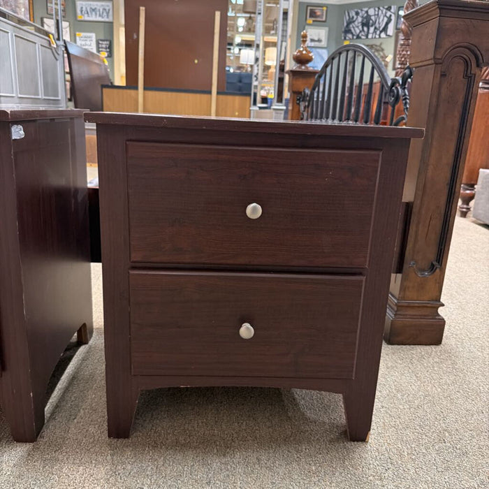 DW 2 Drawer Nightstand (LS)